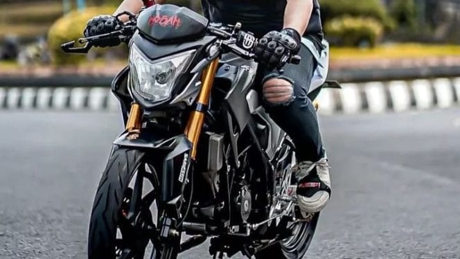 Gambar tangkapan layar cb150rfamilia