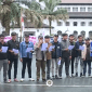 Sejumlah Mahasiswa Membacakan Tuntutan Untuk Pemakzulan Jokowi di Bandung (Foto: Tangkapan Layar Youtube @MetroTV)