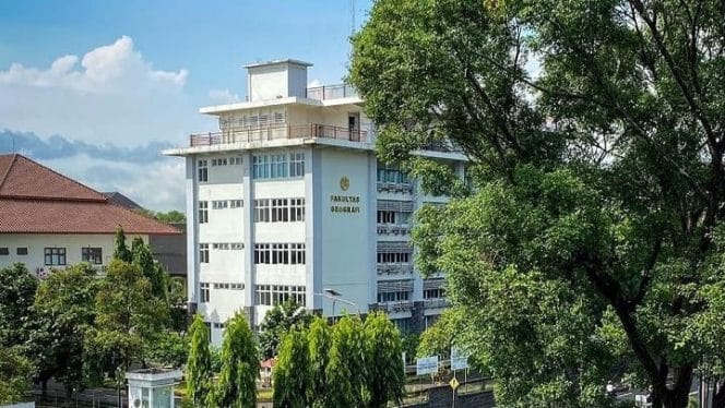 Gambar tangkapan layar ugm.yogyakarta