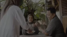 Ilustrasi gambar sumber tangkapan layar official music video singel Rumah Salma Salsabil 