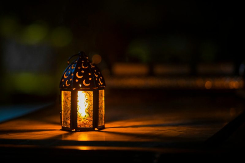 Photo by Ahmed Aqtai on <a href=