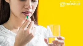 Ilustrasi Jika Harus Minum Obat (Sumber: Freepik)