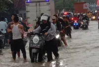 Gambar Banjir Bangsalsari (sumber: Radar Jember)