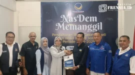 Gambar Neng Luluk Resmi Mendaftarkan Diri Sebagai Cawabub Jember (Sumber: Istimewa)