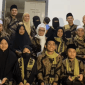 Foto Bersama Keluarga Pesantren Lirboyo Kediri (Sumber: Instagram @Pondok Lirboyo)