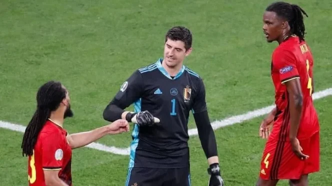 Sumber foto: Instagram thibautcourtois
