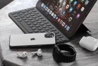 Gambar tangkapan layar akun Instagram apple_with_samsung