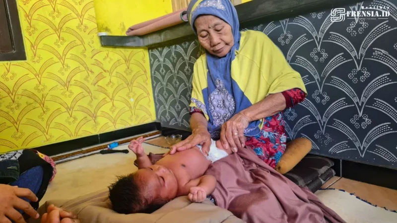 Gambar Ingin Bayi Tidur Pulas? Ternyata Bisa Dengan Pijat Tradisional (Gambar Tisya Rayah Rumi/Istimewa)