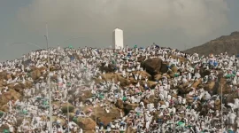 Ilustrai Pelaksanaan Wukuf di Padang Arafah (Sumber: Al Jazeera English/ Omar Chatriwala)