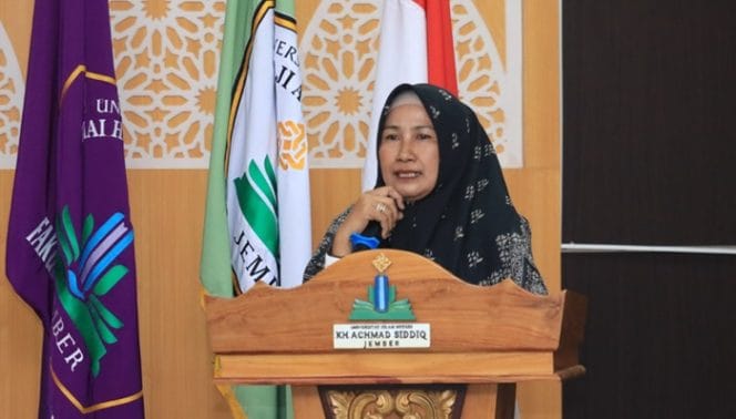 Ketua DPW UIN KHAS Jember dalam Sambutan Talkshow Kesehatan