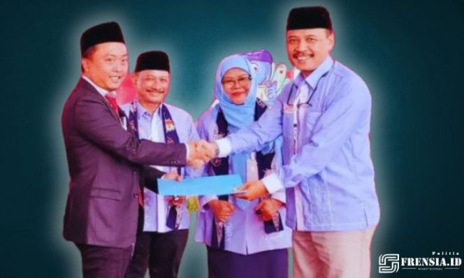 Gambar Pasangan Petahana Pilkada Situbondo Daftar Hari Pertama Untuk Selalu Terdepan (Sumbar: Ilustrasi Frensia)