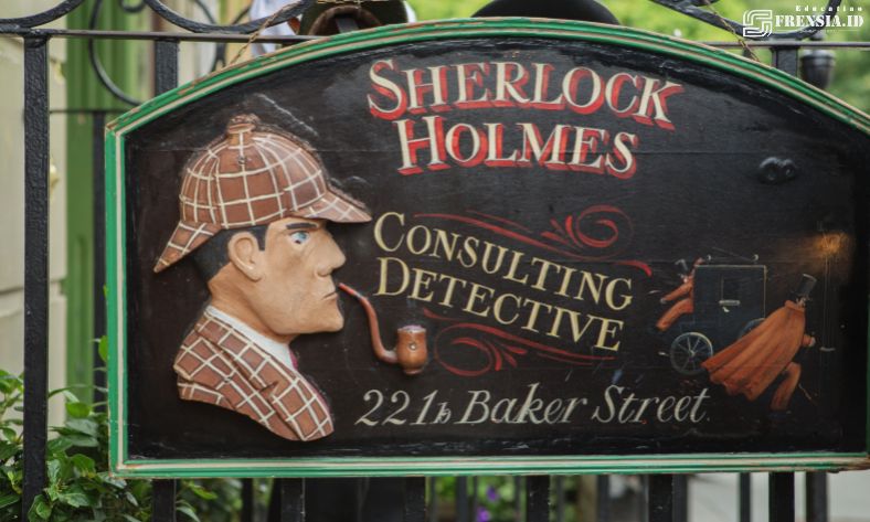 Gambar Sherlock Holmes, Tokoh Yang Ajari Konsep Keahlian Modern (Sumber: Canva)