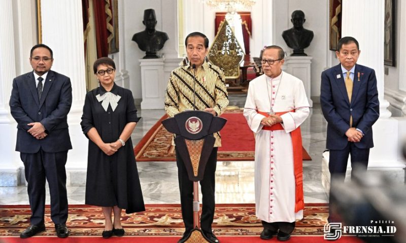 Gambar Jokowi Sebut Kedatangan Paus Sebagai Tonggak Dialog Perdamaian (sumber x @Jokowi)