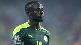 Sadio Mane, Pemain yang Memilih Hidup Sederhana Demi Membangun Desanya (Sumber foto: goal.com)