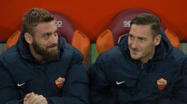 Totti Peringatkan Resiko Pemecatan, De Rossi: Saya Akan Usahakan Hak Saya Sebagai Pelatih AS Roma (Sumber foto: inilah.sulsel.com)