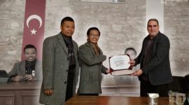 Gambar Kupas Fiqh Mitigasi di Tengah Pandemi: Dosen UIN KHAS Jember Terlibat Dalam Program Penelitian Bergengsi International (sumber: Istimewa)