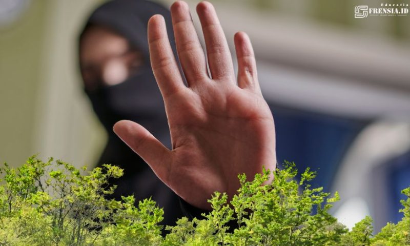 Gambar Pesantren Rawan Pelecehan Perempuan, 4 Rekomendasi Dari Peneliti Agar Tetap Dipercaya (Sumber: Canva)