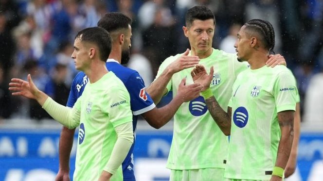 Barcelona vs Deportivo Alaves: Lewandowski Tampil Sempurna, Raphinha Istimewa

(Sumber foto: bola.kompas.com)