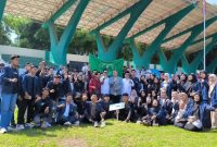 Kontingen FTIK Bersama Dekanat Usai Pembukaan Rektor Cup UIN KHAS Jember 2024 (Sumber: Istimewa)