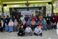 Masyarakat Desa Selokbesuki ikuti arahan penuh tim Lakpesdam PCNU Lumajang untuk program akuntabilitas sosial.