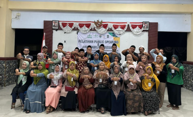 Masyarakat Desa Denok ikuti program pemberdayaan oleh Lakpesdam PCNU Lumajang.