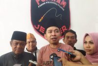 Sempat Deklarasi ke Paslon Hendy-Firjaun: Forum Keluarga Madura Secara Resmi Arahkan Dukungan Penuh ke Gus Fawait-Djoko di Pilkada Jember (Sumber foto: Istimewa)
