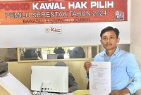 Paslon Hendy-Firja'un Kampanye Menggunakan Fasilitas Negara, Tim Advokasi Hukum Rumah Cinta Laporkan Pelanggaran Kampanye ke BAWASLU

(Sumber foto: Istimewa Frensia.Id)