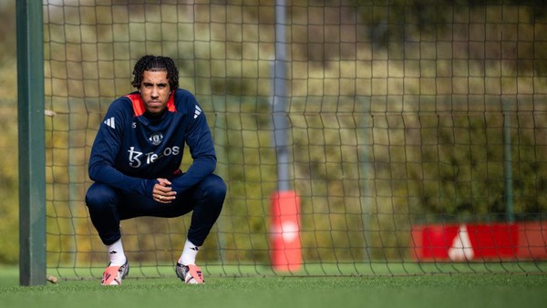 Leny Yoro Masih Absen, Begini Penjelasan Ruben Amorim (Sumber foto: sport.detik.com)