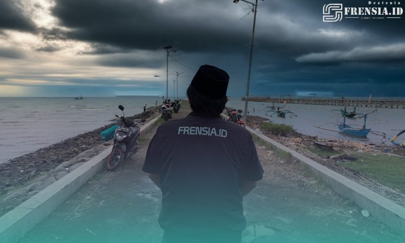 Gambar 
Pantai Bletok Situbondo, Diserbu Pengunjung Tiap Sore Hari (Sumber: Mashur Imam /Frensia)