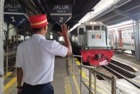 KAI Daop 9 Himbau Masyarakat agar Menggunakan Tiket Resmi Untuk Naik Kereta Api (Sumber foto: istimewa)