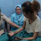 Menteri Perlindungan Pekerja Migran Indonesia Jenguk Pekerja Migran Indonesia Asal Jember yang Dipulangkan karena Sakit, Begini Katanya

(Sumber foto: Istimewa)