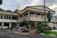 DPRD Jember Soroti Alun-Alun Jember Nusantara Rusak hingga Proyek Pemkab Tak Kunjung Selesai, Begini Katanya (Sumber foto: Istimewa)