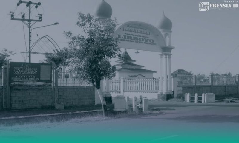 Gambar Pesantren Lirboyo, Periset UINSA Menyebut Telah Menghasilkan Paham Keagamaan Monolitik (Sumber: Lirboyo.net)
