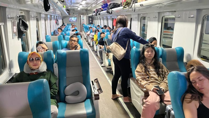 Masa Angkutan Nataru 2024/2025 Selesai, 187 Ribu Penumpang Gunakan Kereta Api di Daop 9 Jember (Sumber foto: Istimewa)