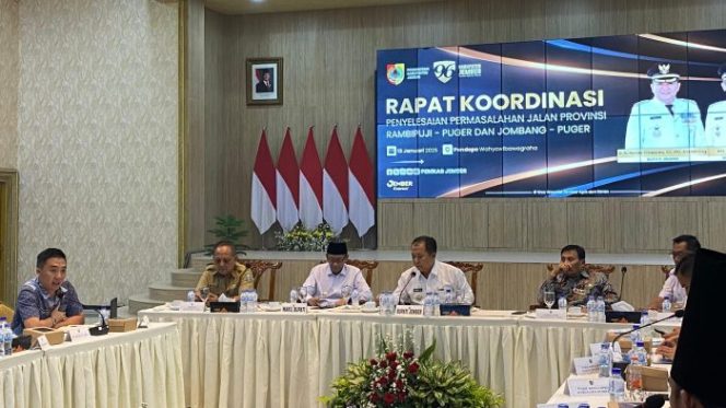 Pemprov Sediakan 52 M untuk Perbaikan Jalan Provinsi Rambipuji-Puger Jember (Sumber foto: Sigit/Frensia.Id)