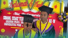 Dua Mahasiswa Disabilitas dari 12 Mahasiswa yang diluluskan oleh UNIPAR Jember (Sumber: Istimewa)