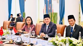 Erick Thohr bersama Sri Mulyani dan Nasaruddin Umar (Sumber: Foto Instagram)