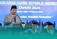 Gambar Presiden Prabowo Subianto menghadiri Sidang Istimewa Laporan Tahunan Mahkamah Agung Republik Indonesia Tahun 2024 yang digelar di Gedung Mahkamah Agung, Jakarta, pada Rabu, 19 Februari 2025. (Sumber: BPMI Setpres/Cahyo)