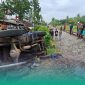 Truk Terseret Kereta Api Sejauh 50 Meter Di Jember, Satu Orang Meninggal Dunia (Sumber Gambar: Istimewa)