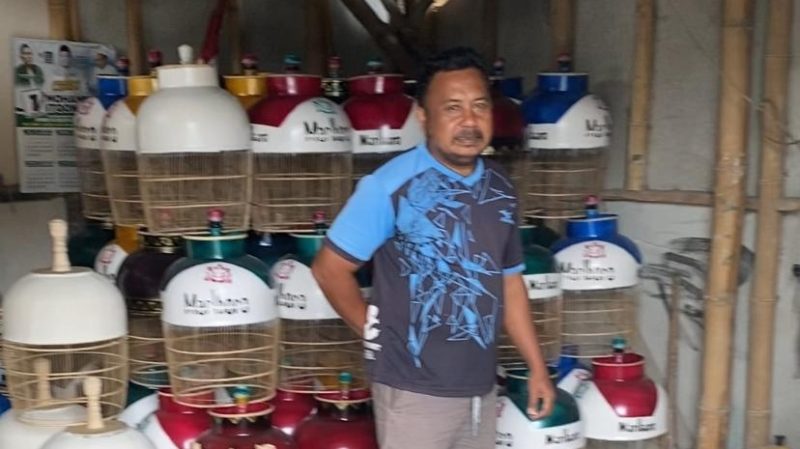 Kerajinan di Desa Dawuhan Mangli Jember: Dari Warisan Nenek Moyang Hingga Jadi Sentra Industri Sangkar Burung Perkutut (Sumber foto: Sigit Gita Pamuji)