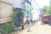 Polisi Olah TKP Rumah Korban (Sumber foto: Istimewa)