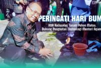 Gambar Kepala KUA Kaliwates Peringati Hari Bumi: KUA Kaliwates Tanam Pohon Matoa, Dukung Penguatan Ekoteologi Menteri Agama (Sumber: Grafis Frensia)