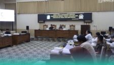 Gambar Tingkatkan Pengawasan! Bapemperda DPRD Banyuwangi Evaluasi Pelaksanaan PERDA (Sumber: Istimewa)