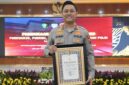 Kapolres Jember setelah mendapatkan penghargaan (Sumber foto: Istimewa)