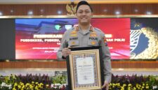 Kapolres Jember setelah mendapatkan penghargaan (Sumber foto: Istimewa)