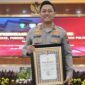 Kapolres Jember setelah mendapatkan penghargaan (Sumber foto: Istimewa)