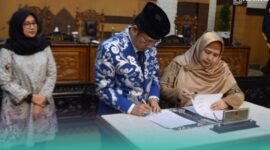Gambar Diteken! DPRD Banyuwangi dan Bupati Ipuk Fiestiandani Tandatangani Perubahan KUA-PPAS APBD Tahun 2025 (Sumber: Istimewa)