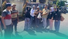 Gambar Idul Kurban, DPC Gerindra Jember Sembelih 60 Sapi untuk Masyarakat (Sumber: Gita Pamuji's Photo)