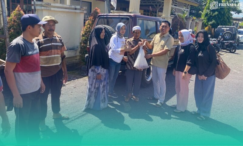 Gambar Idul Kurban, DPC Gerindra Jember Sembelih 60 Sapi untuk Masyarakat (Sumber: Sigit)