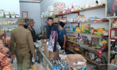 Satpol PP Jember Sita 124 Botol Miras dan Ribuan Rokok Ilegal